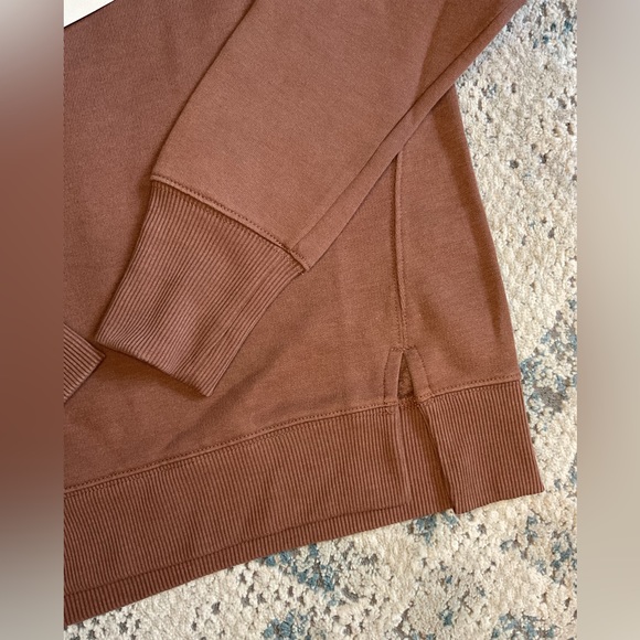NWT  Universal Thread Women’s Long sleeve Crewneck Sweater Brown XS - Picture 5 of 12